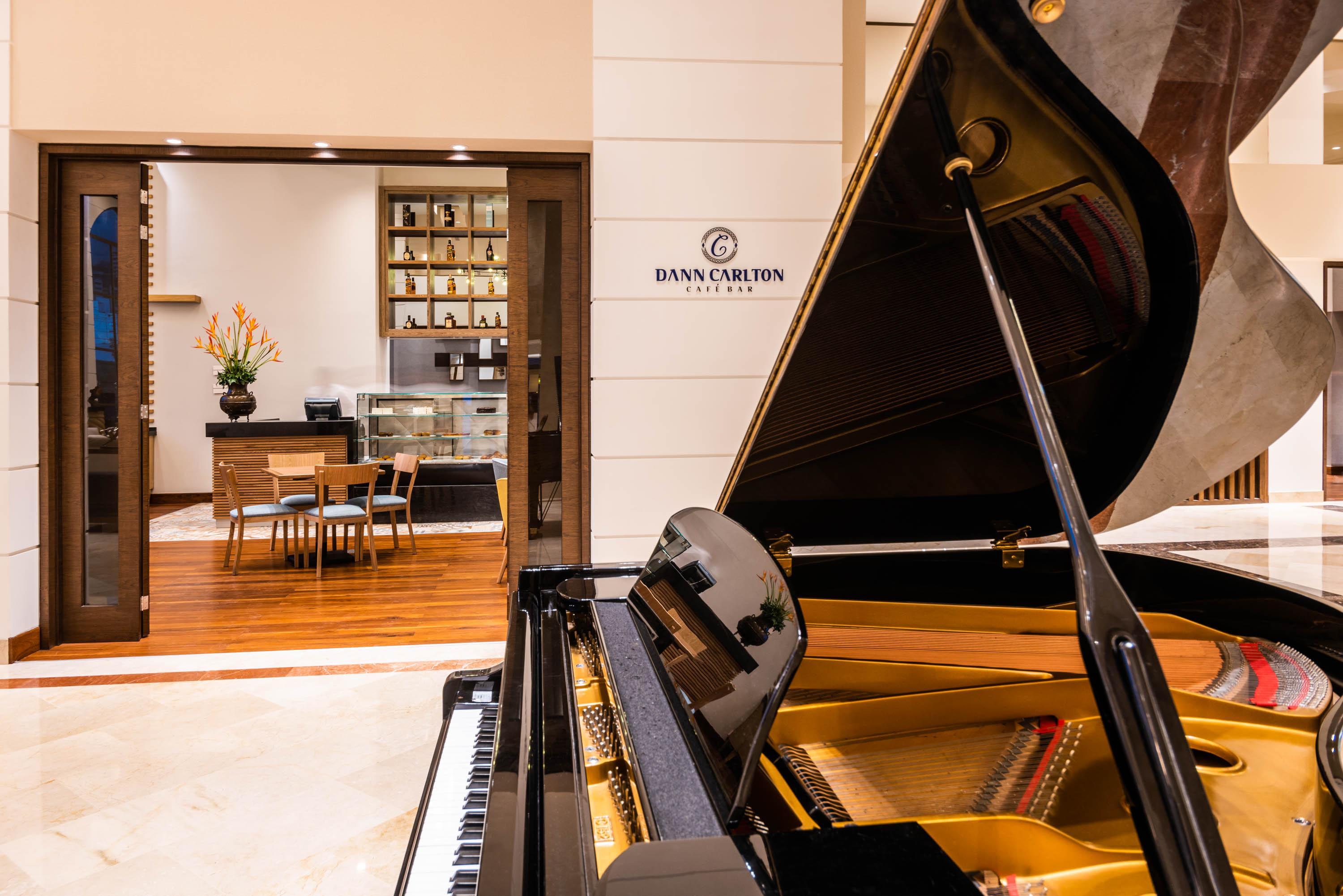 Hotel Dann Carlton Bucaramanga Ngoại thất bức ảnh Dan's Cafe