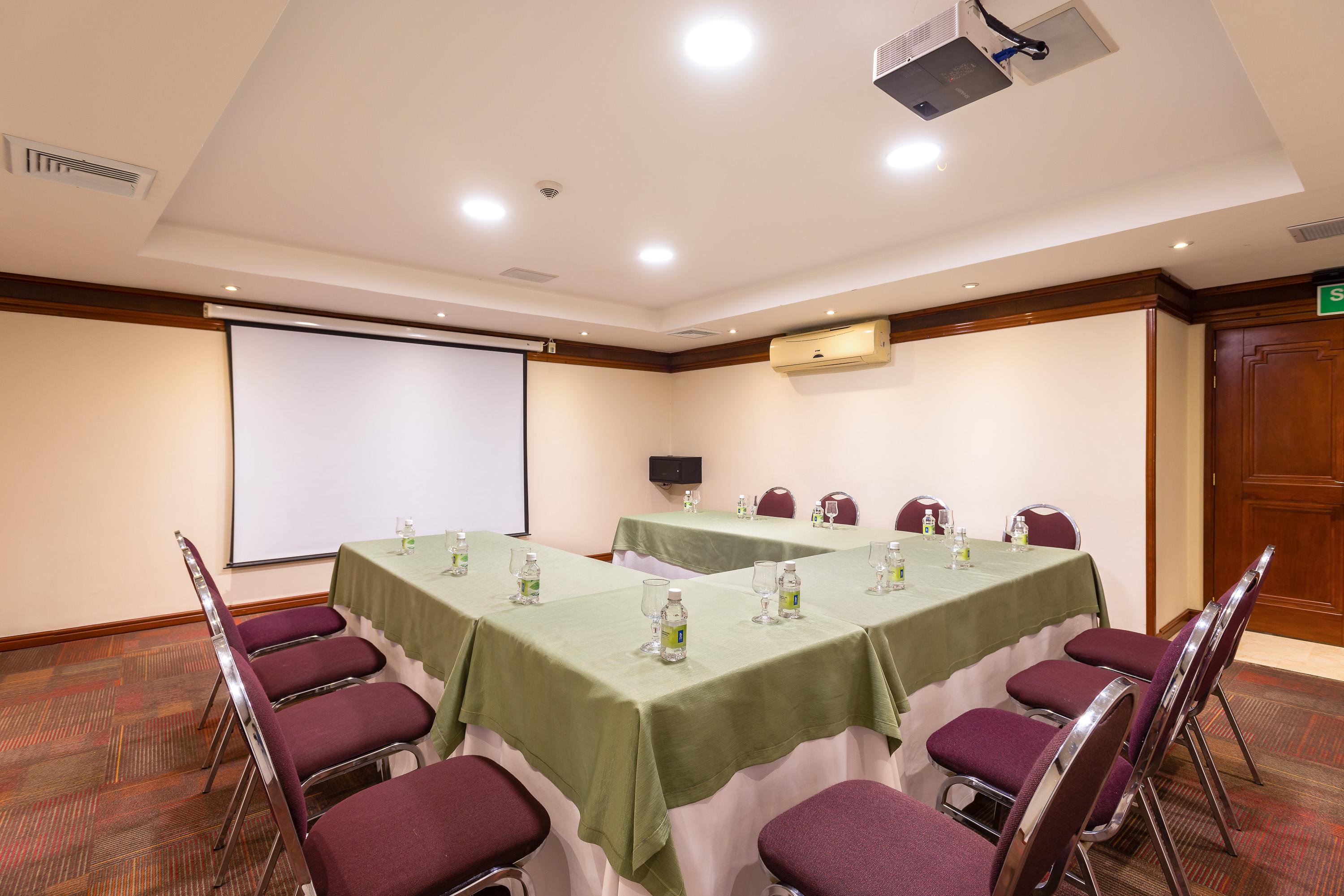 Hotel Dann Carlton Bucaramanga Ngoại thất bức ảnh Meeting room