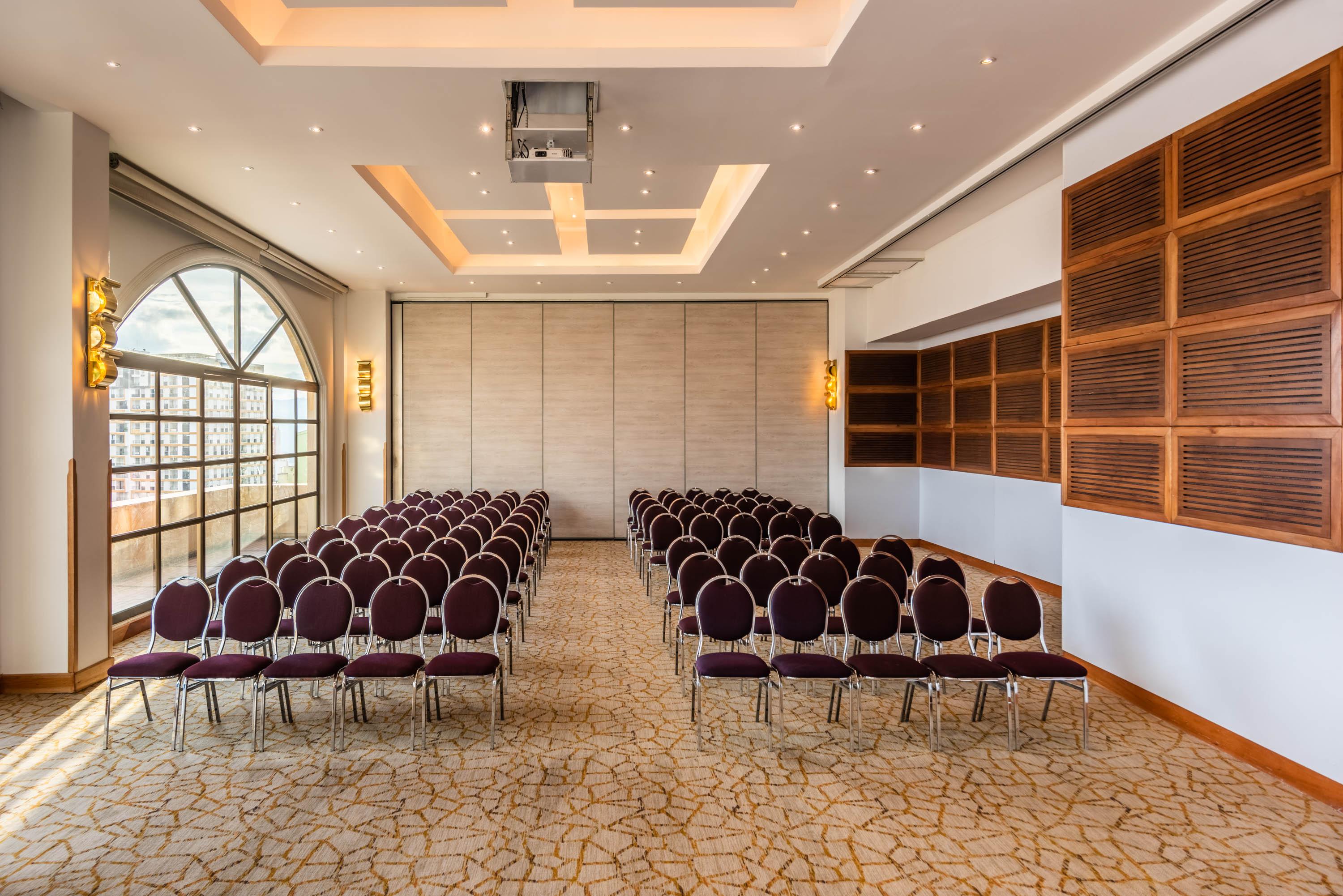 Hotel Dann Carlton Bucaramanga Ngoại thất bức ảnh Meeting room