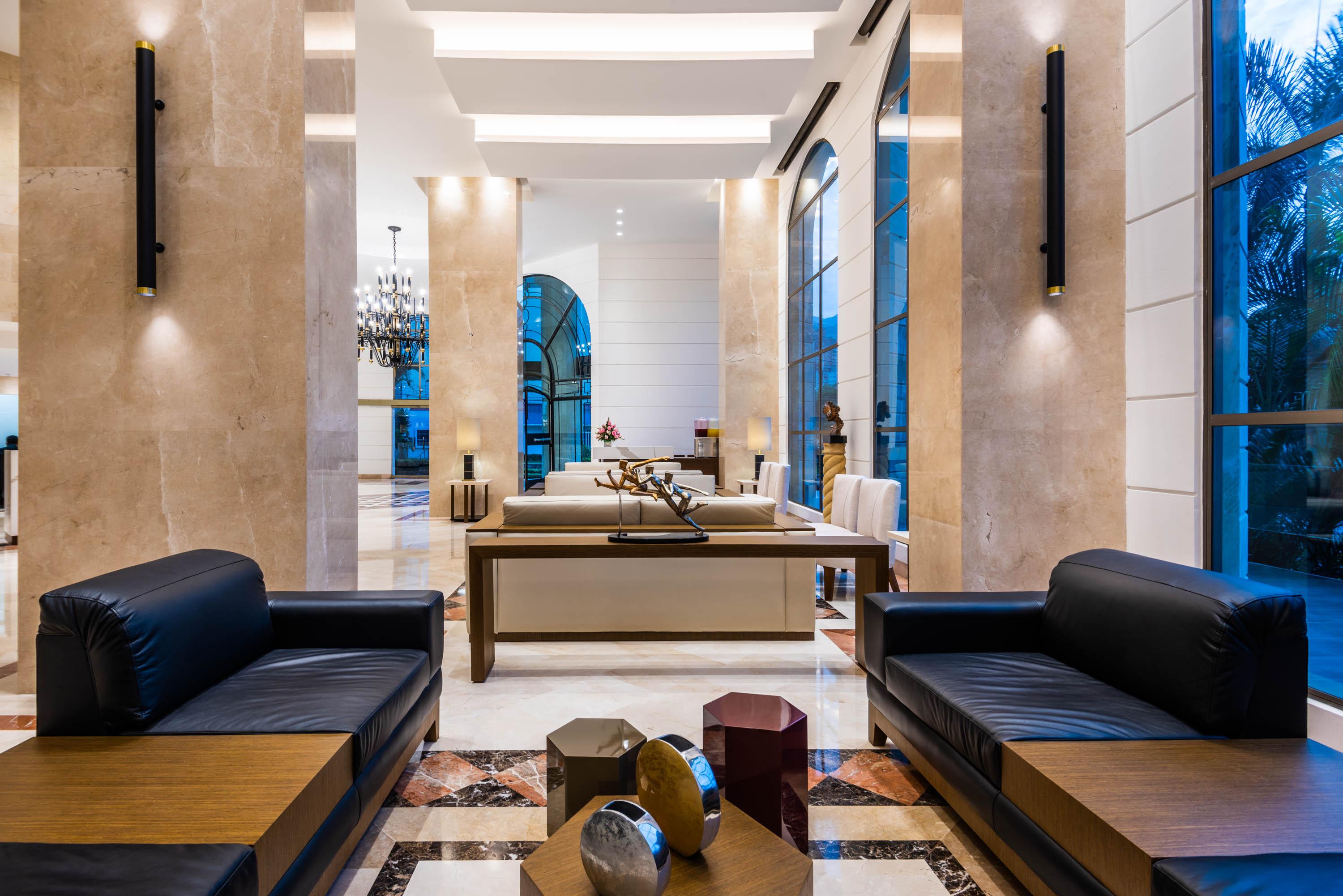 Hotel Dann Carlton Bucaramanga Ngoại thất bức ảnh Lobby